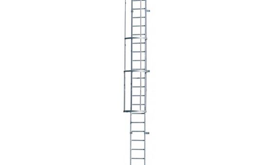 Стационарная лестница для машинных установок KRAUSE, высота 6,44 м.